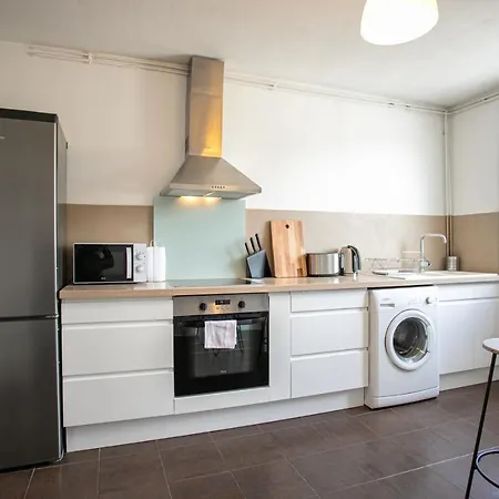 Apartment Magnifique T4 Refait A Neuf Spacieux Et Lumineux